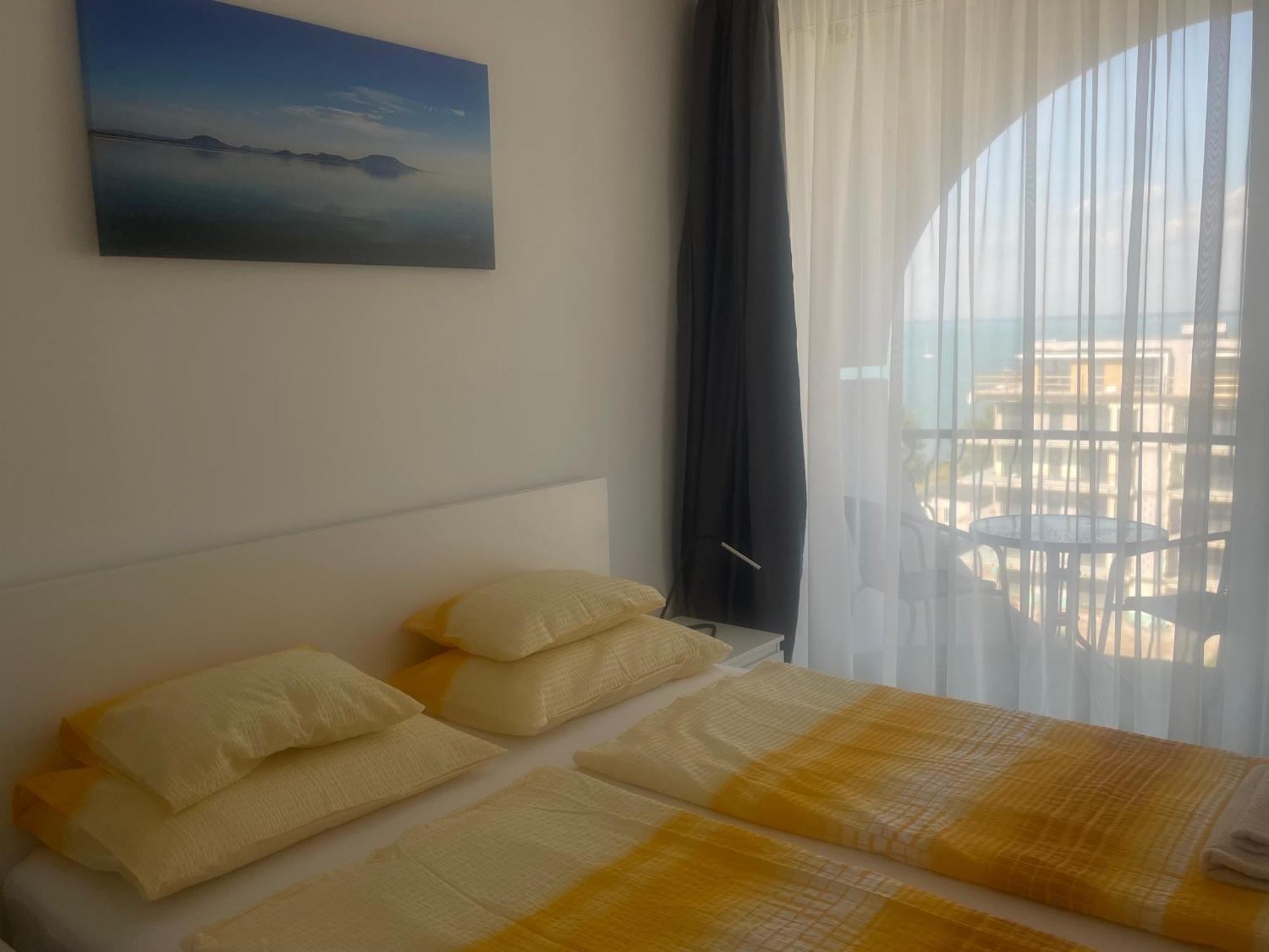 Vizparti Apartman Шіофок Екстер'єр фото